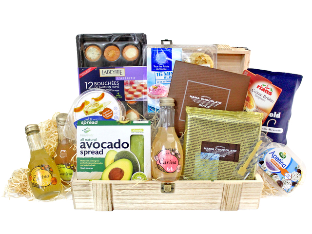 Wine n Food Hamper - Premium Chilled Food Gift Hamper FH94 - L97155 Photo